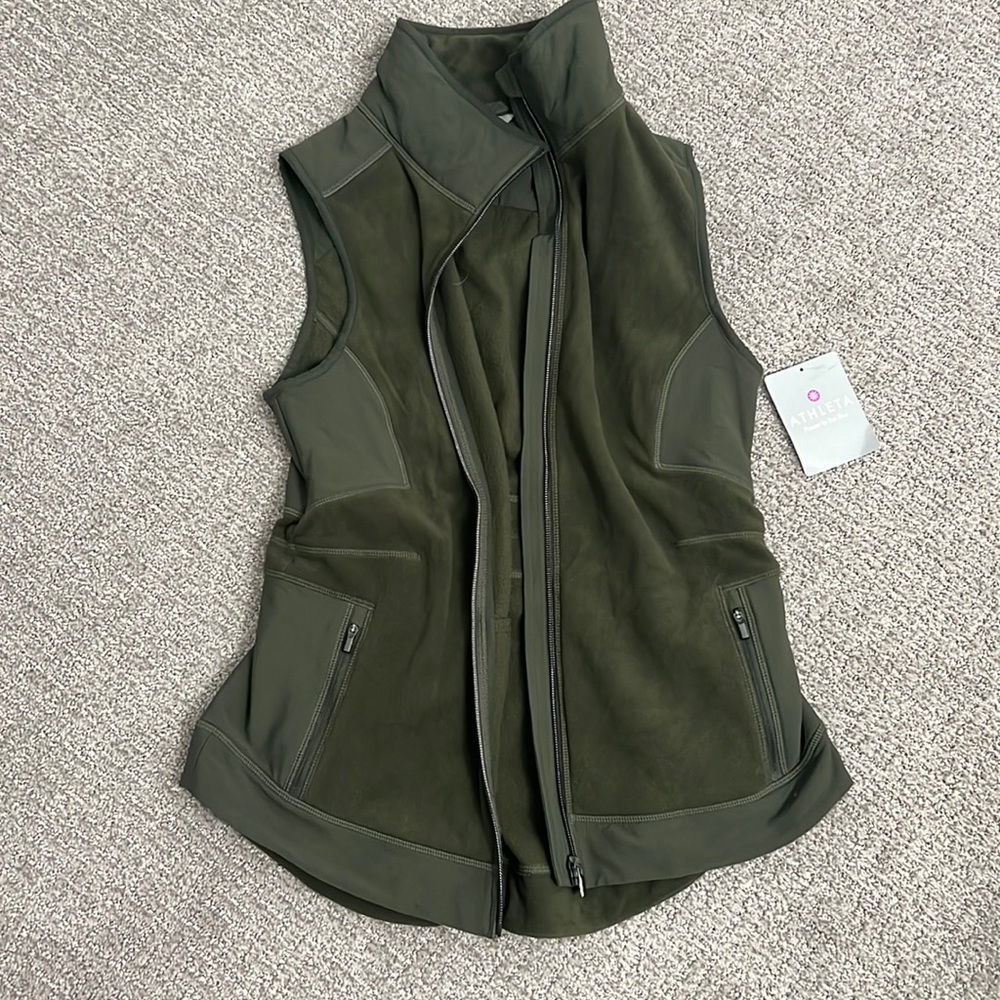Athleta Outlander Hiking Vest